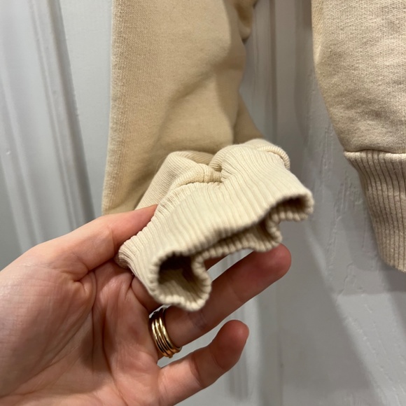 Pangaia - Picture 6 of 8